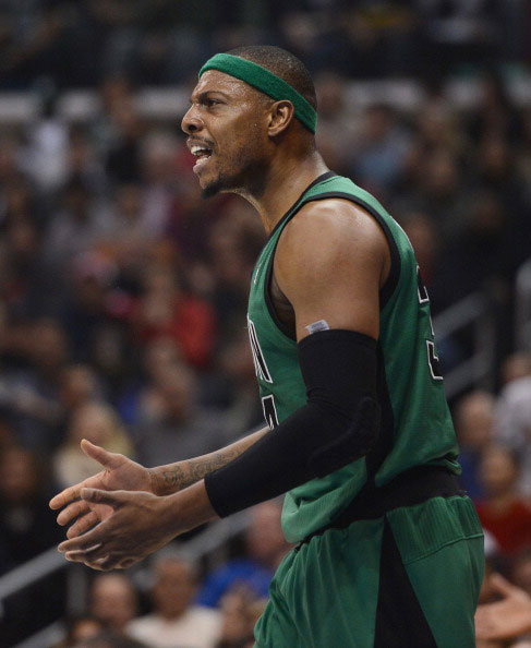 上汽浦东足球场官方：更名为沙特某竞技场的传闻纯属子虚乌有（上汽浦东足球场官方辟谣：更名为沙特某竞技场的说法不属实）