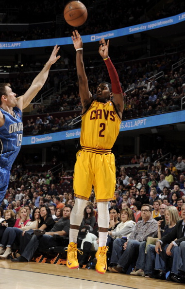 国米官方：阿切尔比右大腿股二头肌拉伤，据悉将缺席一个月（国米通告：阿切尔比右大腿股二头肌受伤，预计缺阵一个月）