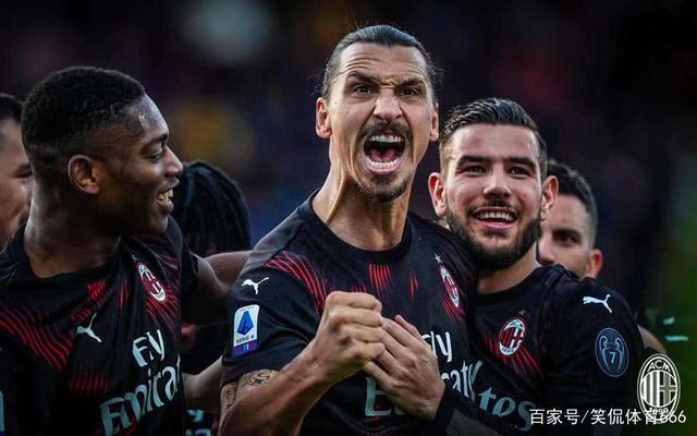 邵佳一谈成为国足主帅：正在家看电脑突然收到700多条信息（邵佳一谈挂帅国足：在家看电脑时突收七百多条消息）