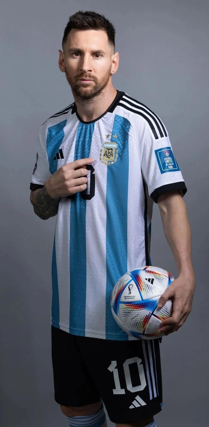 NBA球员合同更新及薪资排名（NBA球员最新合同与薪资榜单）