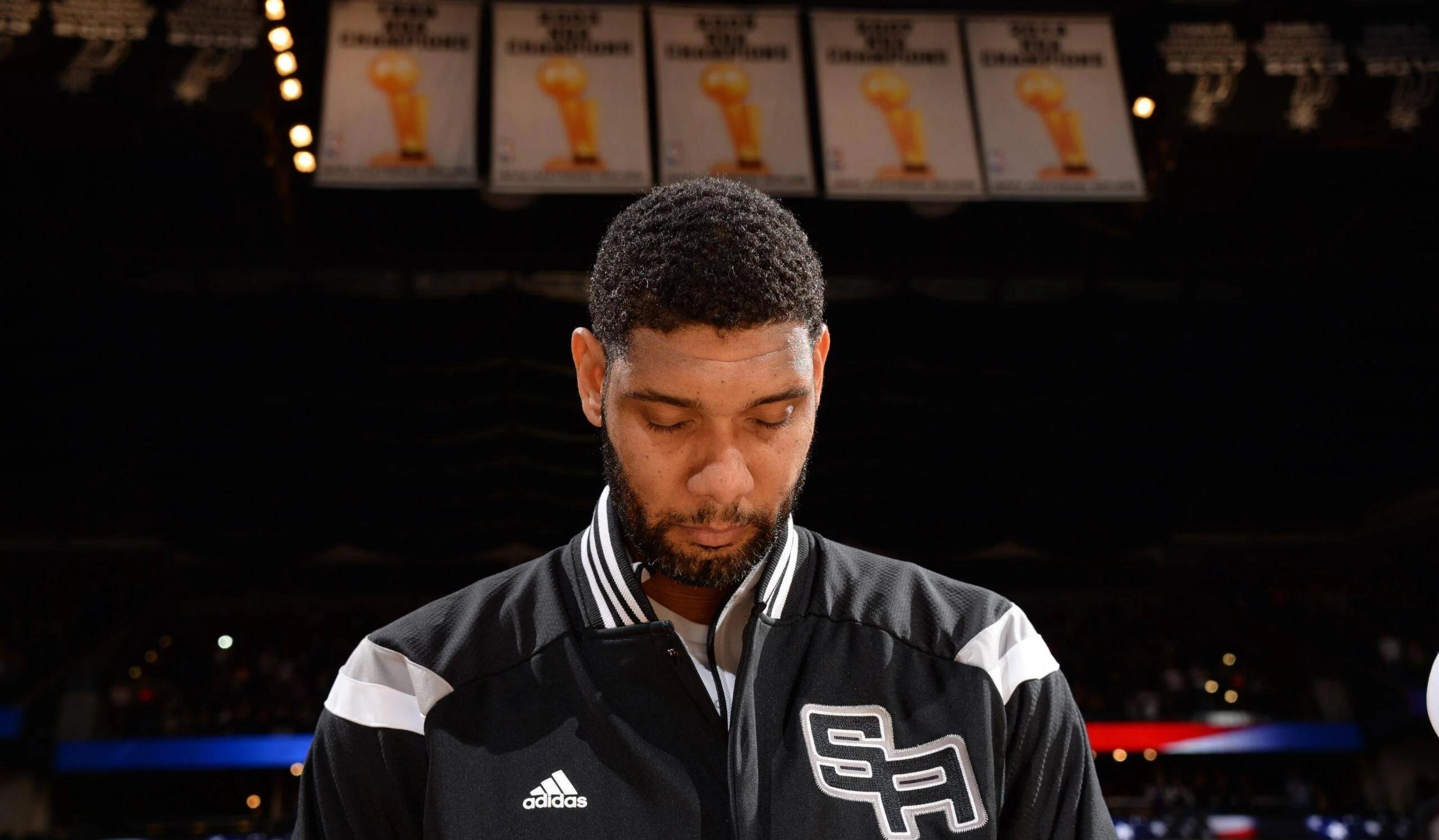 传闻：曼联、罗马和斯图加特也在关注18岁昂热前锋谢里夫（曝曼联、罗马与斯图加特正关注昂热18岁前锋谢里夫）