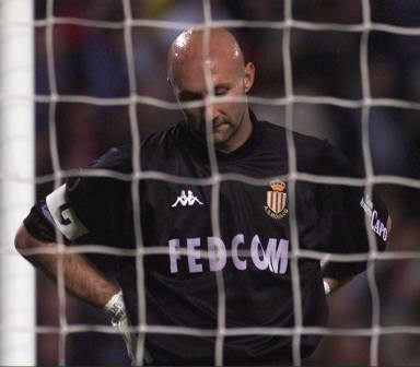 巴黎锋线全场压制（巴黎锋线统治全场）