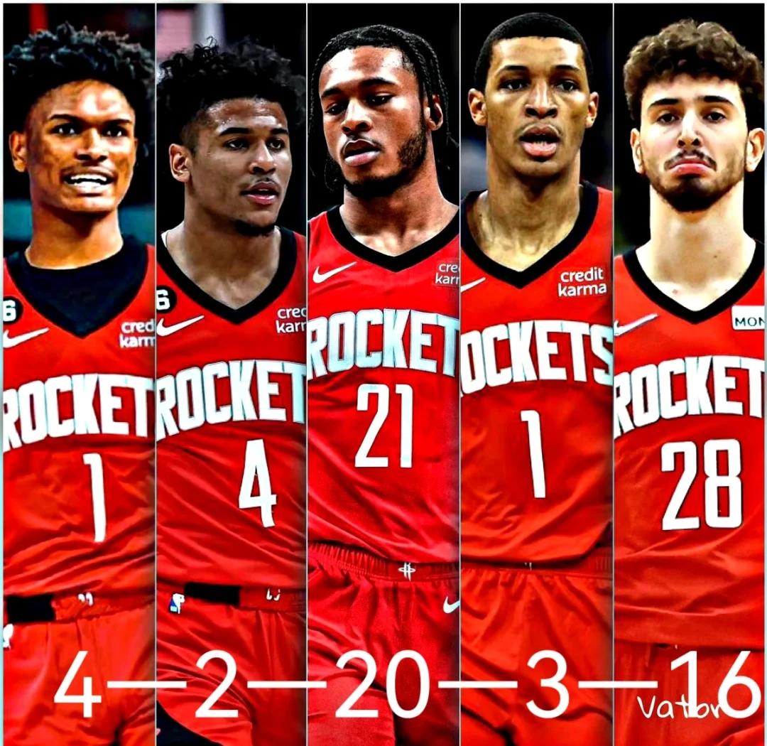 詹姆斯圣诞大战生涯篮板数达145个，升至历史第五（詹姆斯圣诞大战篮板总数达145个，位列历史第五）