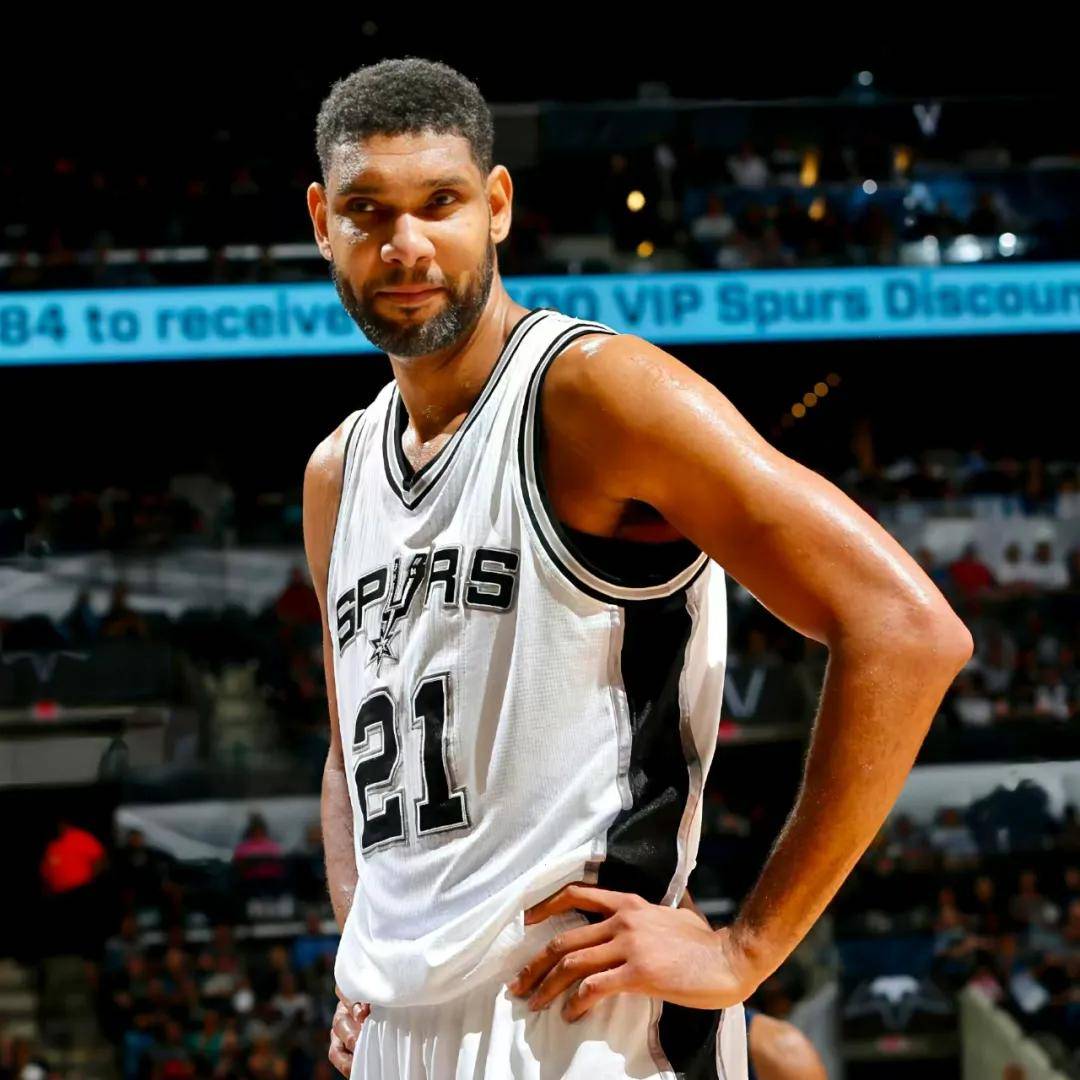 法国、挪威同组，姆巴佩和哈兰德将在世界杯小组赛迎来交手（世界杯小组赛看点：法国遇挪威，姆巴佩对决哈兰德）