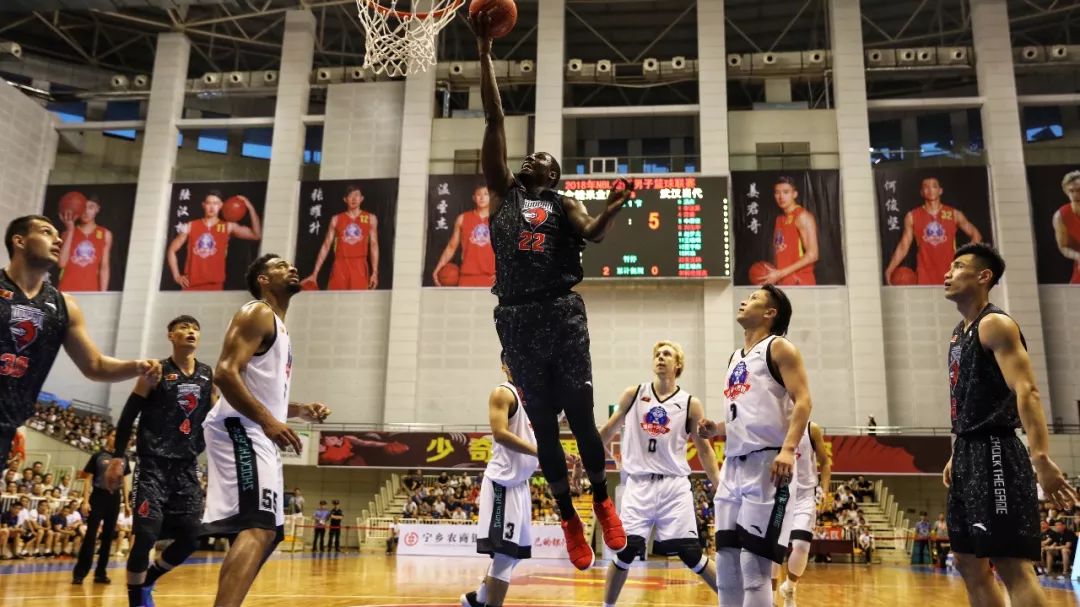 能否赶上比赛？姆巴佩生涯7次对曼城斩7球1助攻（能否出战？姆巴佩生涯对曼城7战7球1助攻）