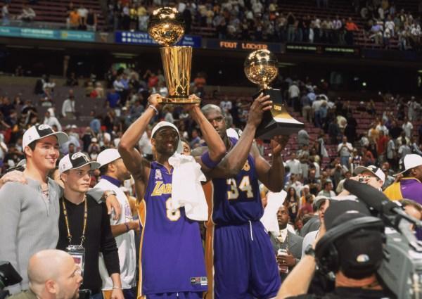 米奇：手里有什么牌就用什么，不尝试不可控内容（米奇：手中资源优先，拒做不可控尝试）