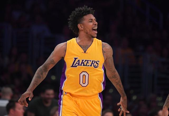 这场比赛强度堪比季后赛（这场对决强度直追季后赛）