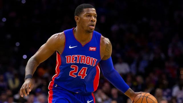 海港亚冠赛前Vlog：吉祥物伊戈已量产；林皇再度作客上海滩（亚冠赛前海港Vlog：伊戈吉祥物量产上线，林皇重返上海滩）