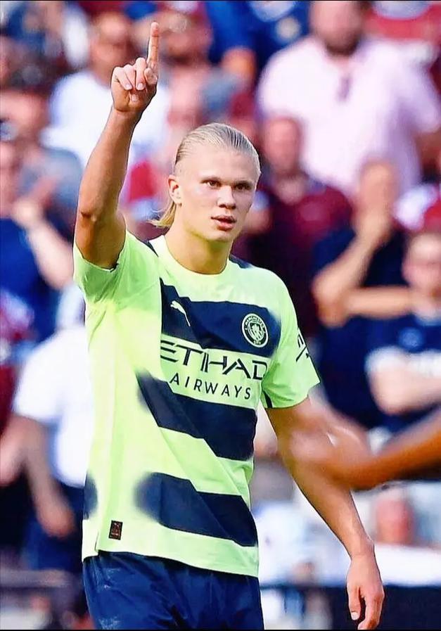 活塞上次取得12连胜还是21年前，当时他们赢下总冠军（活塞上一次12连胜已是21年前，彼时他们最终夺冠）