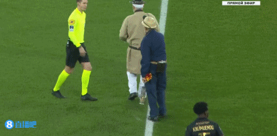 英超 阿森纳VS布伦特福德比分预测 积分排名与争冠形势：欧冠后遗症的考验（英超前瞻：阿森纳vs布伦特福德比分预测，积分态势与争冠格局，欧冠后遗影响考验）