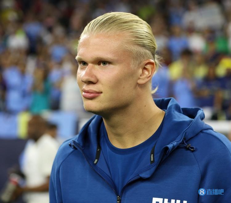 巴媒：38岁的大卫-路易斯与福塔莱萨解约，将加盟塞浦路斯球队（巴媒报道：38岁大卫·路易斯与福塔莱萨解约，将加盟塞浦路斯俱乐部）